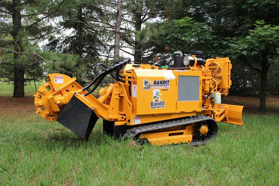 Stump grinding service